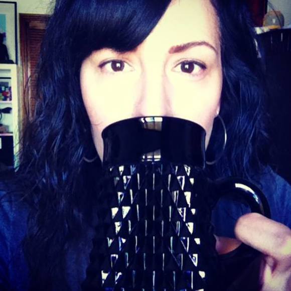 Meet your Posher, Kat - Picture 1 of 1